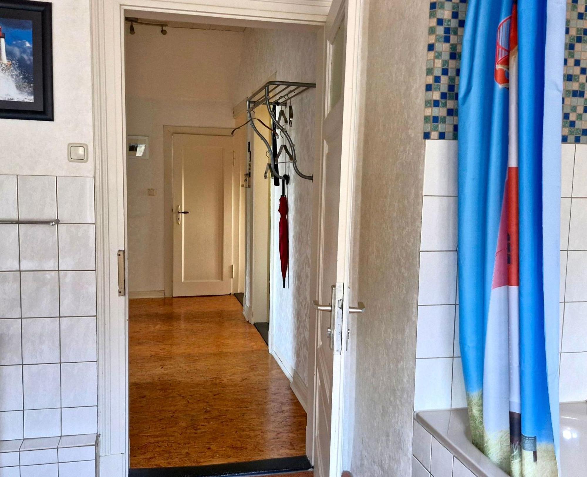 Raguse, 15081 Apartment *